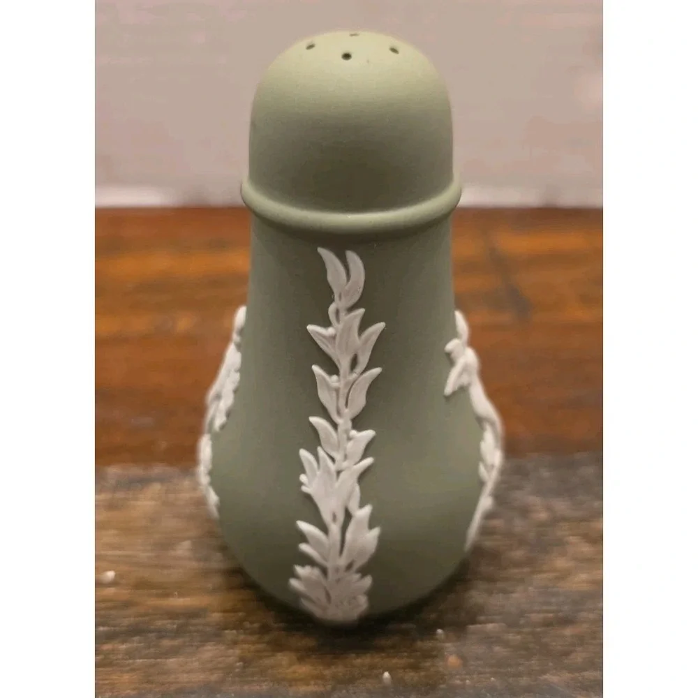 Vintage Wedgwood Jasperware Sage Green Salt & Pepper Shaker Set Cherub England